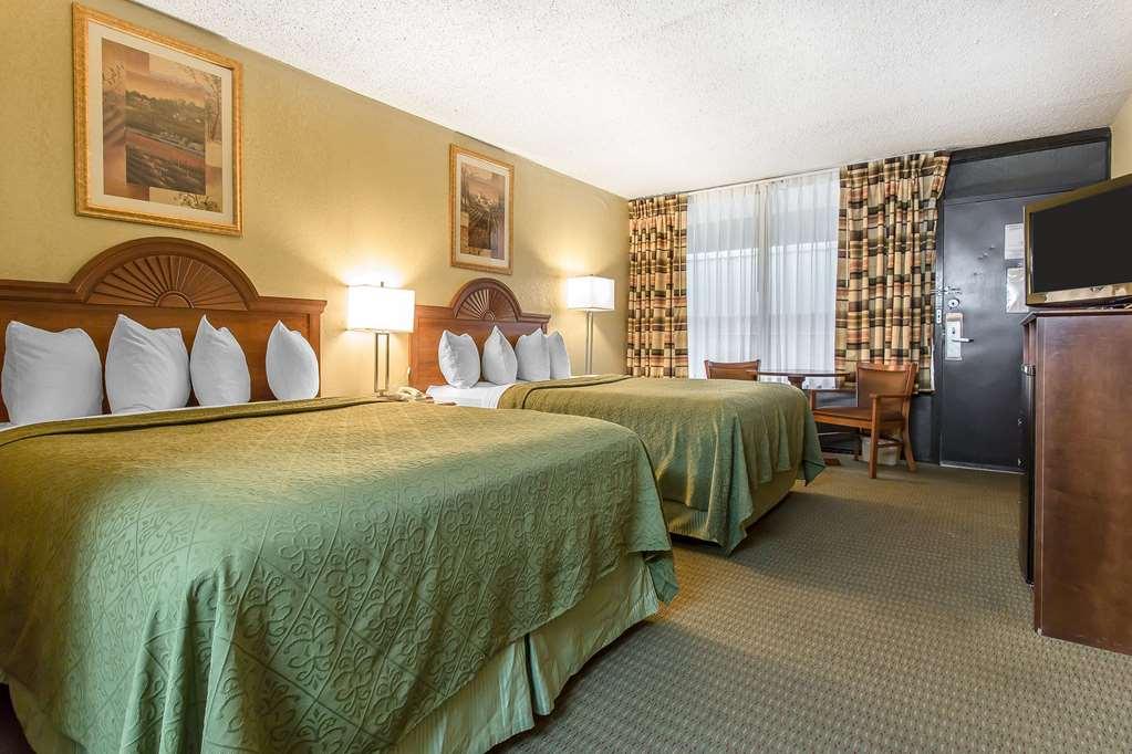 Rodeway Inn Lawton Bilik gambar